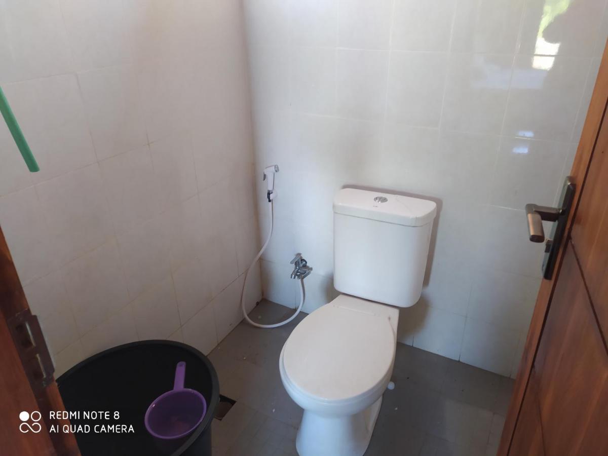 Akria Bed And Breakfast Bayan 外观 照片