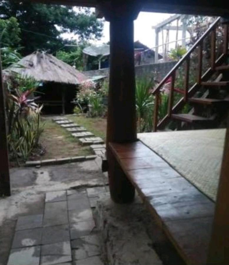 Akria Bed And Breakfast Bayan 外观 照片